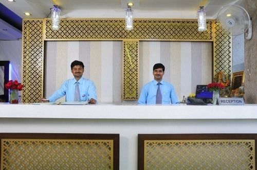 大广场酒店- 帕哈昆季 新德里 外观 照片
